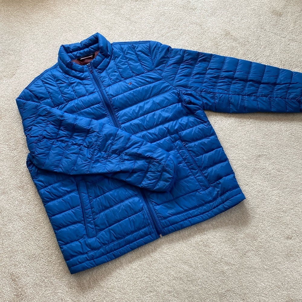 Tommy Hilfiger Mens Size XL lightly worn